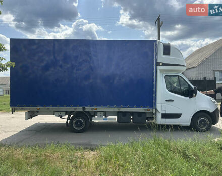 Белый Рено Мастер, объемом двигателя 2.3 л и пробегом 476 тыс. км за 17250 $, фото 12 на Automoto.ua