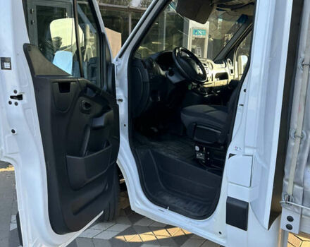 Белый Рено Мастер, объемом двигателя 2.3 л и пробегом 520 тыс. км за 17900 $, фото 19 на Automoto.ua