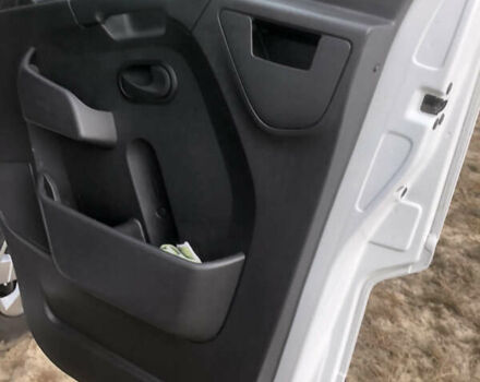 Білий Рено Мастєр, об'ємом двигуна 2.3 л та пробігом 435 тис. км за 15500 $, фото 19 на Automoto.ua