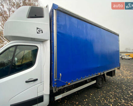 Белый Рено Мастер, объемом двигателя 2.3 л и пробегом 648 тыс. км за 15500 $, фото 2 на Automoto.ua