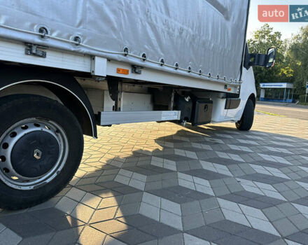 Белый Рено Мастер, объемом двигателя 2.3 л и пробегом 520 тыс. км за 17900 $, фото 11 на Automoto.ua