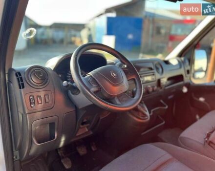 Білий Рено Мастєр, об'ємом двигуна 2.3 л та пробігом 405 тис. км за 17000 $, фото 15 на Automoto.ua