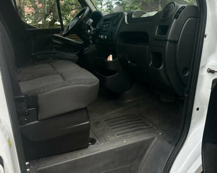 Белый Рено Мастер, объемом двигателя 2.3 л и пробегом 476 тыс. км за 17250 $, фото 26 на Automoto.ua