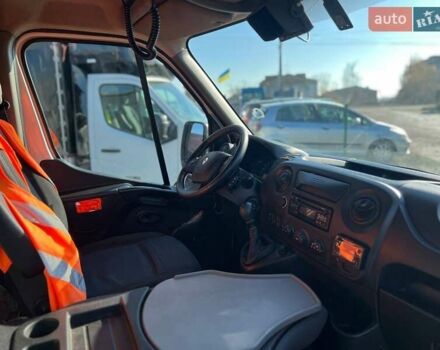 Білий Рено Мастєр, об'ємом двигуна 2.3 л та пробігом 405 тис. км за 17000 $, фото 32 на Automoto.ua