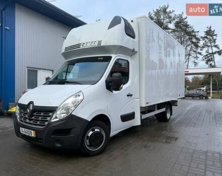 Белый Рено Мастер, объемом двигателя 2.3 л и пробегом 281 тыс. км за 23999 $, фото 2 на Automoto.ua