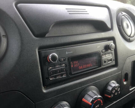 Білий Рено Мастєр, об'ємом двигуна 2.3 л та пробігом 435 тис. км за 15500 $, фото 16 на Automoto.ua