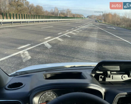 Белый Рено Мастер, объемом двигателя 2.3 л и пробегом 380 тыс. км за 19800 $, фото 4 на Automoto.ua