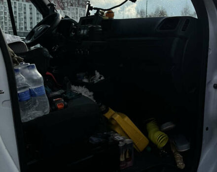 Белый Рено Мастер, объемом двигателя 2.3 л и пробегом 303 тыс. км за 23100 $, фото 3 на Automoto.ua