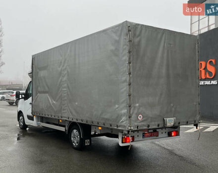 Белый Рено Мастер, объемом двигателя 2.3 л и пробегом 457 тыс. км за 19000 $, фото 2 на Automoto.ua