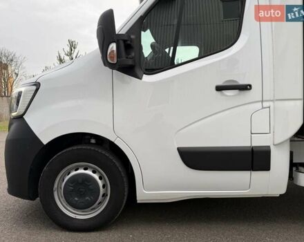 Білий Рено Мастєр, об'ємом двигуна 2.3 л та пробігом 363 тис. км за 17700 $, фото 35 на Automoto.ua