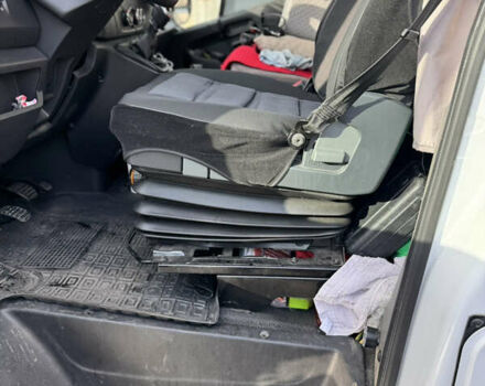 Белый Рено Мастер, объемом двигателя 2.3 л и пробегом 303 тыс. км за 23100 $, фото 13 на Automoto.ua