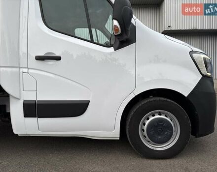 Білий Рено Мастєр, об'ємом двигуна 2.3 л та пробігом 363 тис. км за 17700 $, фото 44 на Automoto.ua