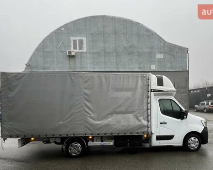 Белый Рено Мастер, объемом двигателя 2.3 л и пробегом 457 тыс. км за 18800 $, фото 4 на Automoto.ua