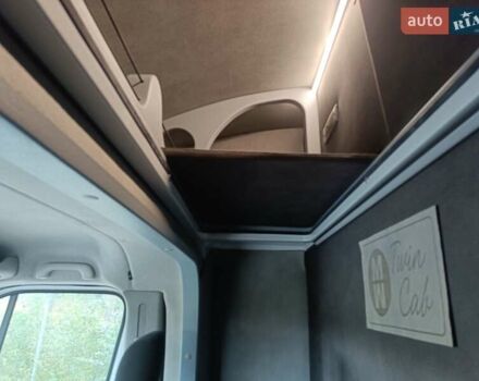 Білий Рено Мастєр, об'ємом двигуна 2.3 л та пробігом 297 тис. км за 18500 $, фото 24 на Automoto.ua