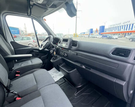 Белый Рено Мастер, объемом двигателя 2.3 л и пробегом 187 тыс. км за 17777 $, фото 30 на Automoto.ua