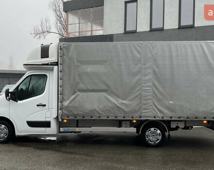 Белый Рено Мастер, объемом двигателя 2.3 л и пробегом 457 тыс. км за 18800 $, фото 1 на Automoto.ua