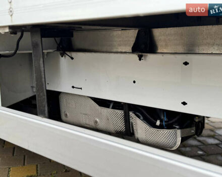 Белый Рено Мастер, объемом двигателя 2.3 л и пробегом 500 тыс. км за 17500 $, фото 27 на Automoto.ua