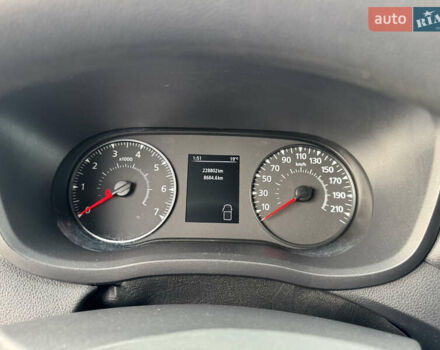 Білий Рено Мастєр, об'ємом двигуна 2.3 л та пробігом 230 тис. км за 18700 $, фото 33 на Automoto.ua