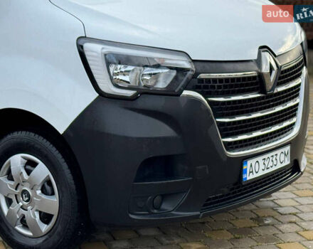 Белый Рено Мастер, объемом двигателя 2.3 л и пробегом 500 тыс. км за 17500 $, фото 9 на Automoto.ua