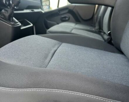 Белый Рено Мастер, объемом двигателя 2.3 л и пробегом 385 тыс. км за 18200 $, фото 23 на Automoto.ua