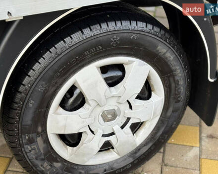 Белый Рено Мастер, объемом двигателя 2.3 л и пробегом 500 тыс. км за 17500 $, фото 33 на Automoto.ua