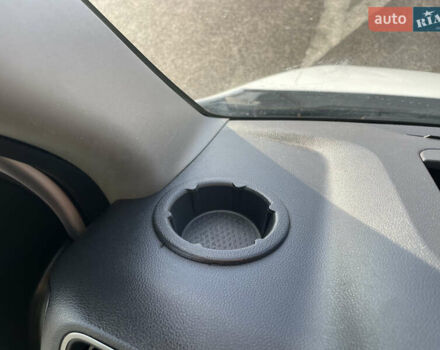 Белый Рено Мастер, объемом двигателя 2.3 л и пробегом 380 тыс. км за 19800 $, фото 48 на Automoto.ua