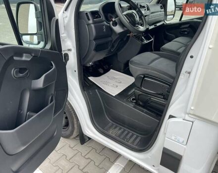 Білий Рено Мастєр, об'ємом двигуна 2.3 л та пробігом 280 тис. км за 19998 $, фото 17 на Automoto.ua