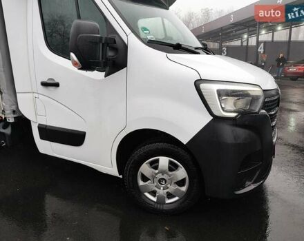 Белый Рено Мастер, объемом двигателя 2.3 л и пробегом 283 тыс. км за 19999 $, фото 4 на Automoto.ua