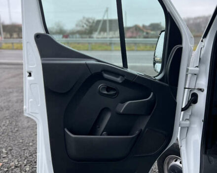 Белый Рено Мастер, объемом двигателя 2.3 л и пробегом 170 тыс. км за 19999 $, фото 16 на Automoto.ua