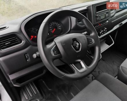 Белый Рено Мастер, объемом двигателя 2.3 л и пробегом 263 тыс. км за 19999 $, фото 35 на Automoto.ua