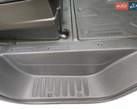 Белый Рено Мастер, объемом двигателя 2.3 л и пробегом 263 тыс. км за 19999 $, фото 52 на Automoto.ua