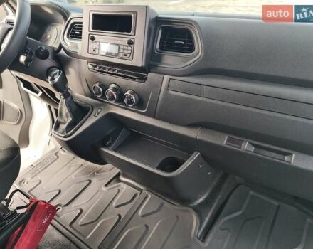 Белый Рено Мастер, объемом двигателя 2.3 л и пробегом 306 тыс. км за 19999 $, фото 29 на Automoto.ua