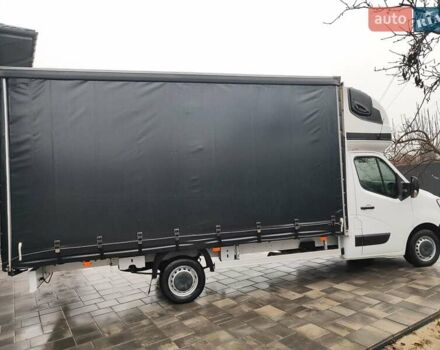 Белый Рено Мастер, объемом двигателя 2.3 л и пробегом 263 тыс. км за 19999 $, фото 2 на Automoto.ua