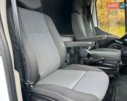 Белый Рено Мастер, объемом двигателя 2.3 л и пробегом 308 тыс. км за 20750 $, фото 80 на Automoto.ua