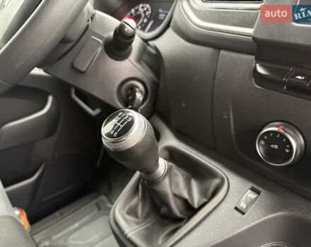 Білий Рено Мастєр, об'ємом двигуна 2.3 л та пробігом 330 тис. км за 19500 $, фото 71 на Automoto.ua