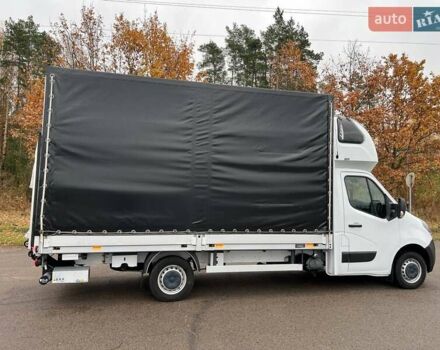 Белый Рено Мастер, объемом двигателя 2.3 л и пробегом 312 тыс. км за 22500 $, фото 4 на Automoto.ua