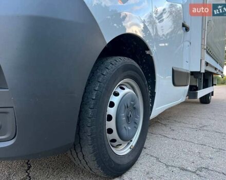Белый Рено Мастер, объемом двигателя 2.3 л и пробегом 312 тыс. км за 22500 $, фото 87 на Automoto.ua