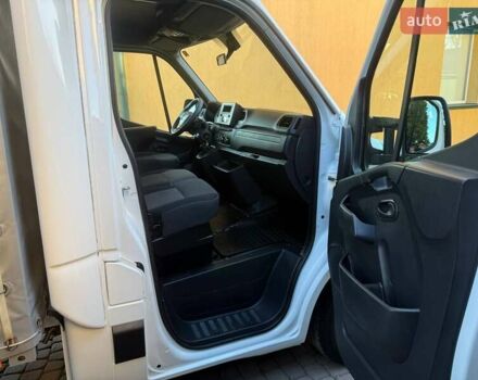 Білий Рено Мастєр, об'ємом двигуна 2.3 л та пробігом 245 тис. км за 19299 $, фото 55 на Automoto.ua