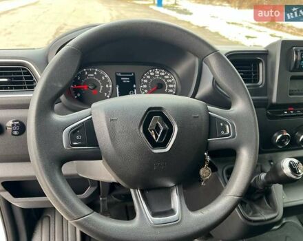 Белый Рено Мастер, объемом двигателя 2.3 л и пробегом 330 тыс. км за 21999 $, фото 66 на Automoto.ua