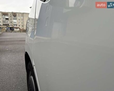 Белый Рено Мастер, объемом двигателя 2.3 л и пробегом 290 тыс. км за 19950 $, фото 32 на Automoto.ua