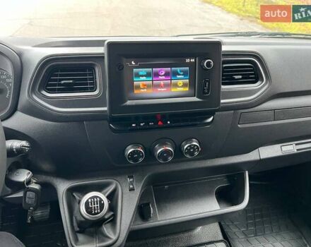 Белый Рено Мастер, объемом двигателя 2.3 л и пробегом 248 тыс. км за 21500 $, фото 58 на Automoto.ua