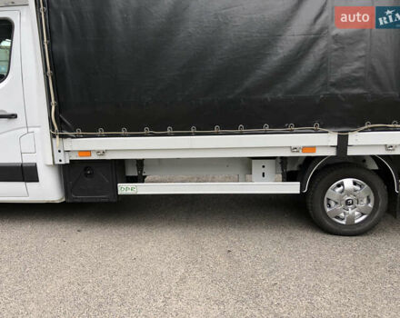 Белый Рено Мастер, объемом двигателя 2.3 л и пробегом 290 тыс. км за 19300 $, фото 31 на Automoto.ua