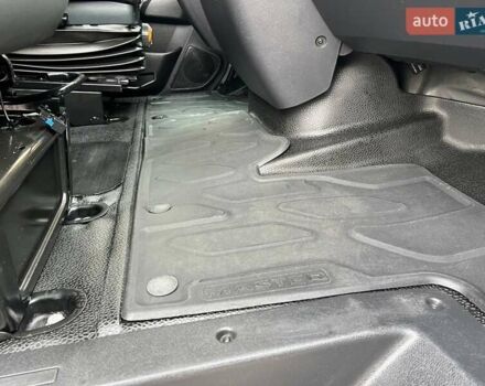 Белый Рено Мастер, объемом двигателя 2.3 л и пробегом 308 тыс. км за 20750 $, фото 81 на Automoto.ua