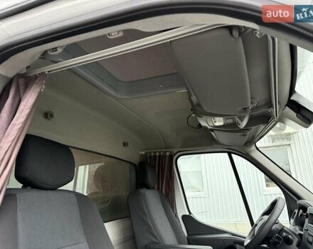 Белый Рено Мастер, объемом двигателя 2.3 л и пробегом 290 тыс. км за 19950 $, фото 69 на Automoto.ua