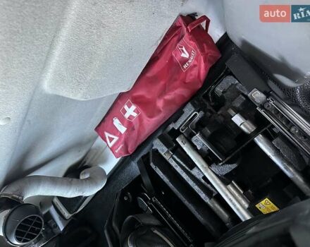 Рено Мастер 2021 в Ковель на Automoto.ua Белый Рено Мастер, объемом двигателя 2.3 л и пробегом 394 тыс. км за 20400 $, фото 28 на Automoto.ua