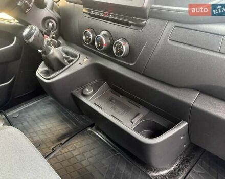 Белый Рено Мастер, объемом двигателя 2.3 л и пробегом 342 тыс. км за 29999 $, фото 42 на Automoto.ua