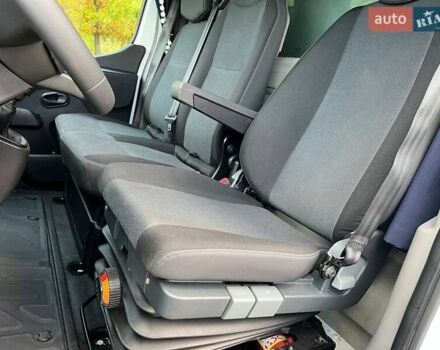 Белый Рено Мастер, объемом двигателя 2.3 л и пробегом 312 тыс. км за 22500 $, фото 28 на Automoto.ua