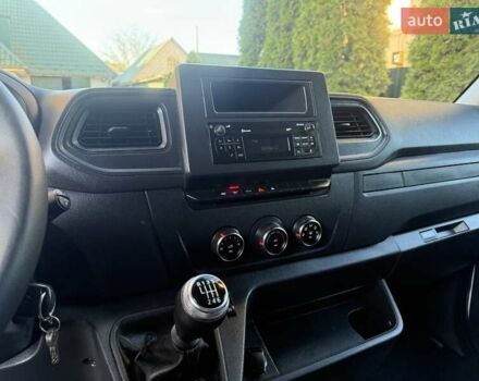 Белый Рено Мастер, объемом двигателя 2.3 л и пробегом 244 тыс. км за 18200 $, фото 69 на Automoto.ua