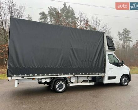 Белый Рено Мастер, объемом двигателя 2.3 л и пробегом 248 тыс. км за 21500 $, фото 24 на Automoto.ua