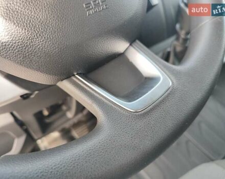 Белый Рено Мастер, объемом двигателя 2.3 л и пробегом 283 тыс. км за 19999 $, фото 13 на Automoto.ua